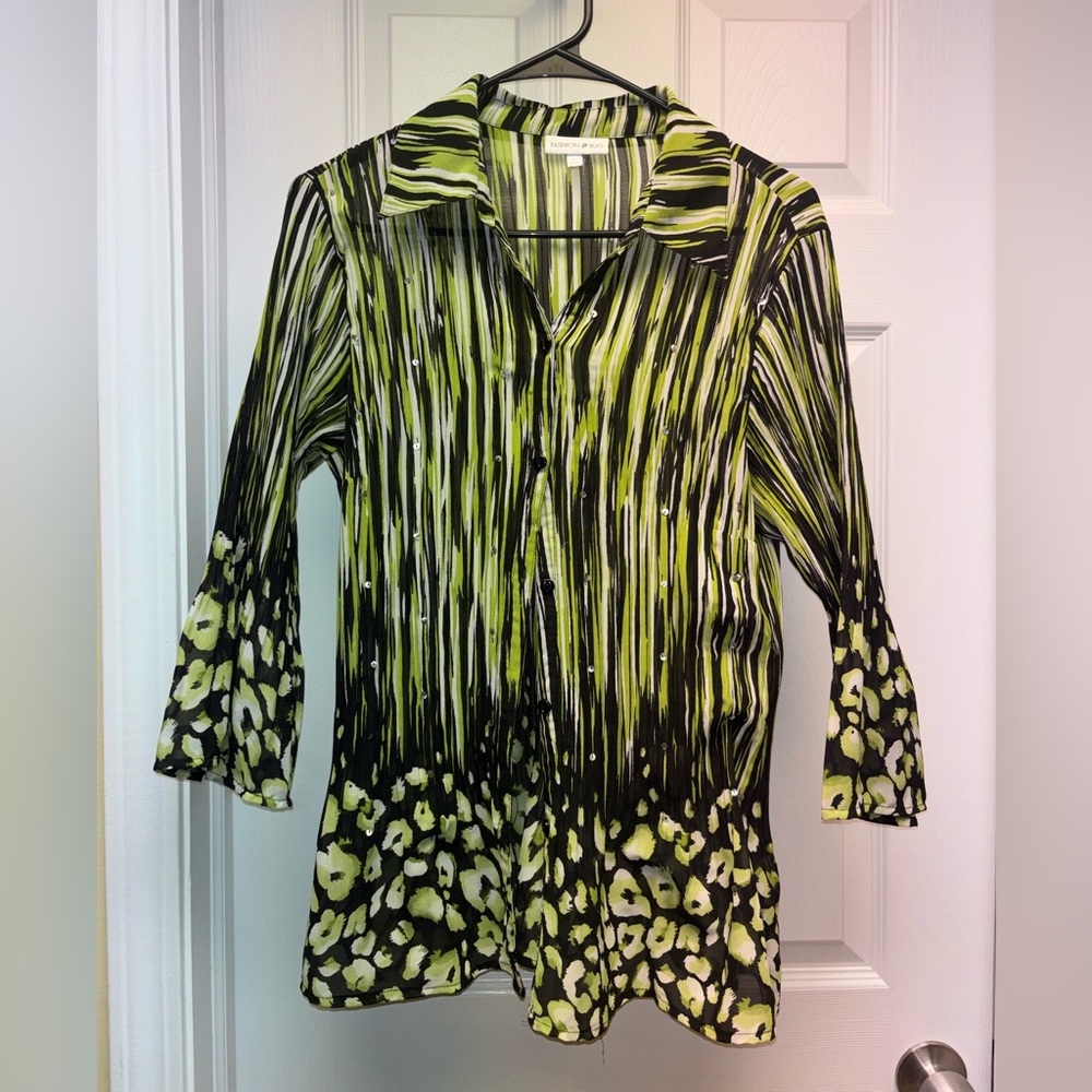 Fashion Bug Green & Black Printed Sequin Blouse – Size L